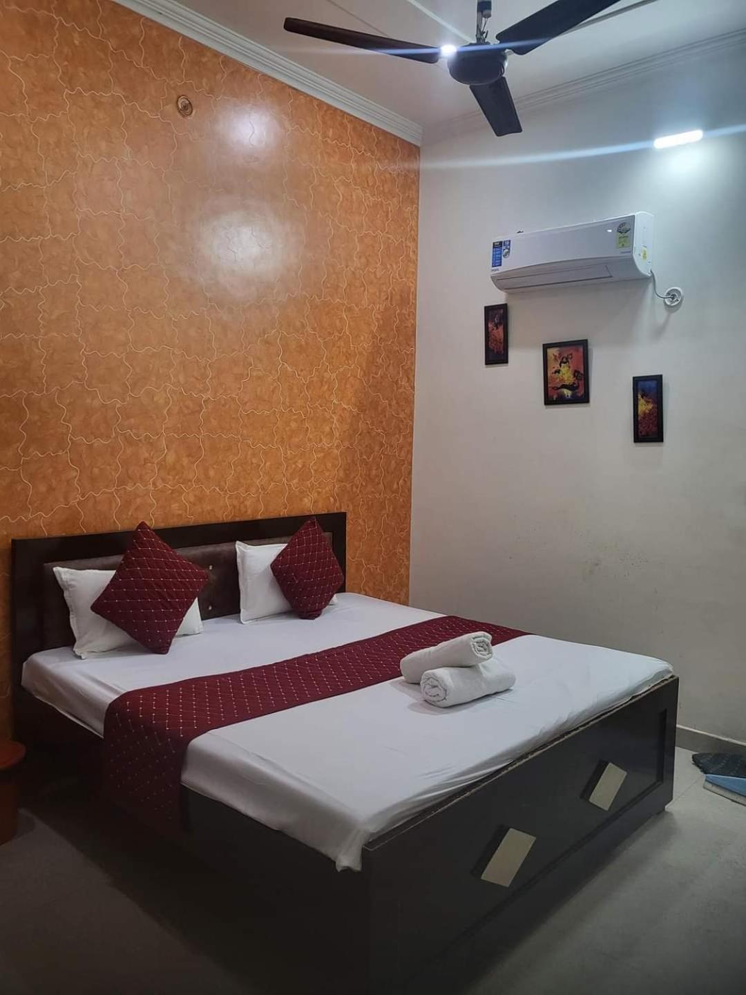 Ramam Hotel By Naavagat 700Mtr From Shri Ram Janambhumi Ayodhya מראה חיצוני תמונה