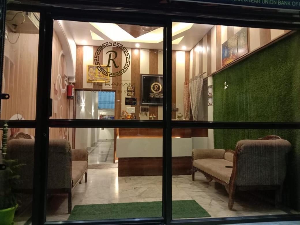 Ramam Hotel By Naavagat 700Mtr From Shri Ram Janambhumi Ayodhya מראה חיצוני תמונה