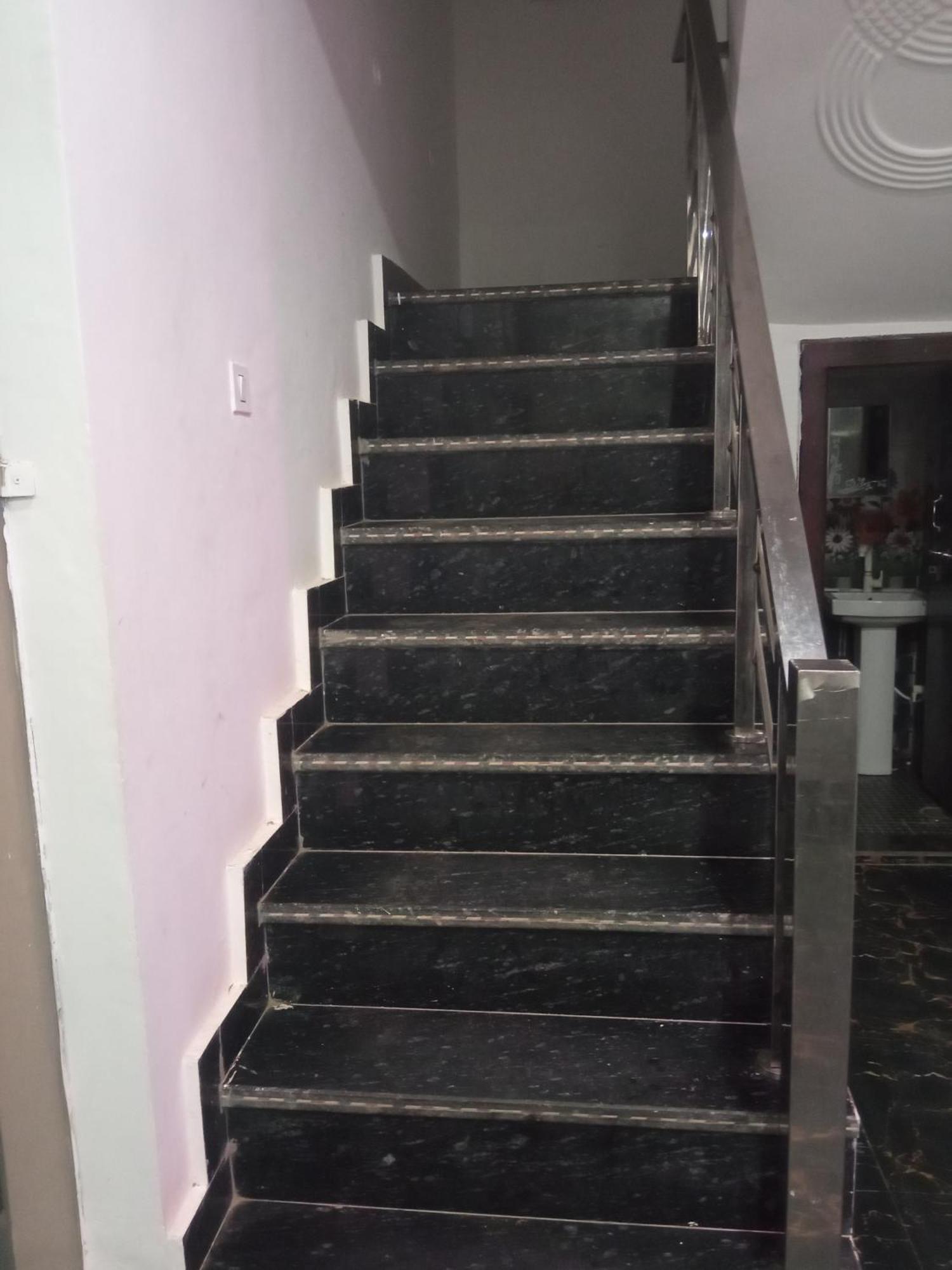 Ramam Hotel By Naavagat 700Mtr From Shri Ram Janambhumi Ayodhya מראה חיצוני תמונה
